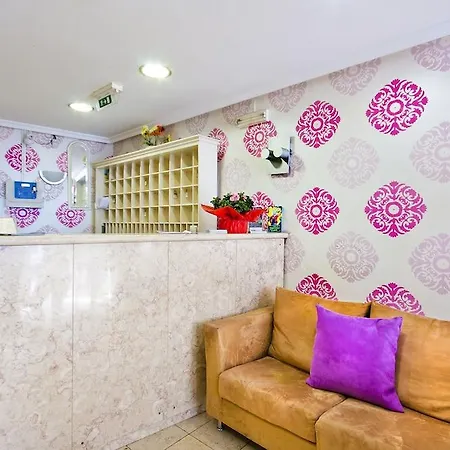 Residencial Colombo Bed and breakfast