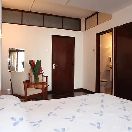 Bed and breakfast Residencial Colombo Funchal (Madeira)