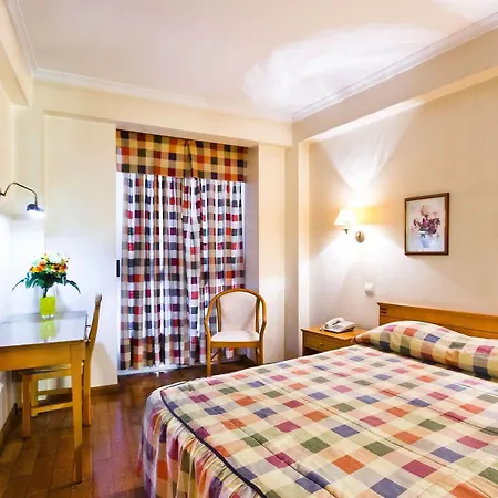 Residencial Colombo 2*