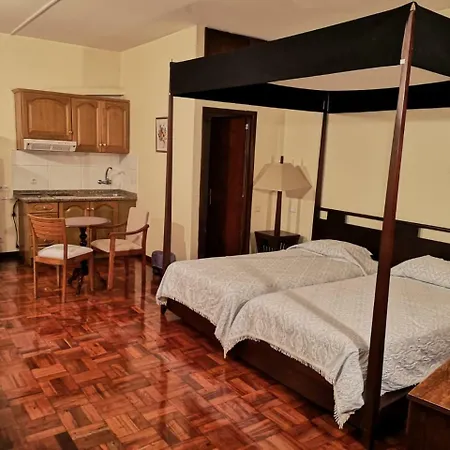Bed and breakfast Residencial Colombo 3*