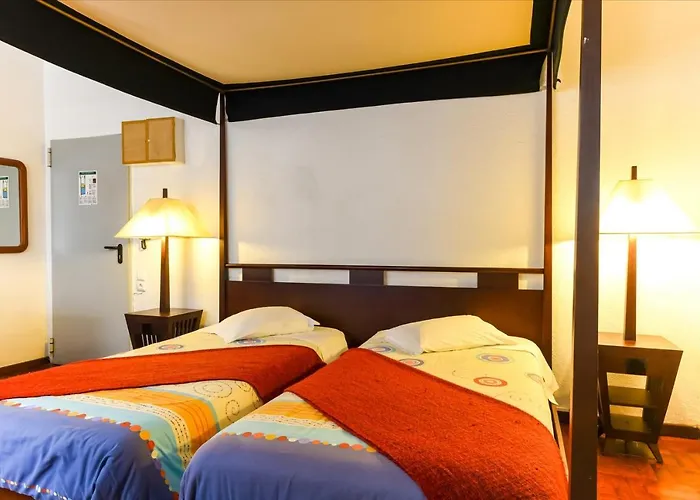 Residencial Colombo לינה וארוחת בוקר 3*