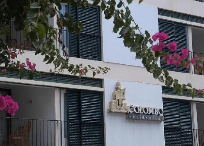 לינה וארוחת בוקר Residencial Colombo