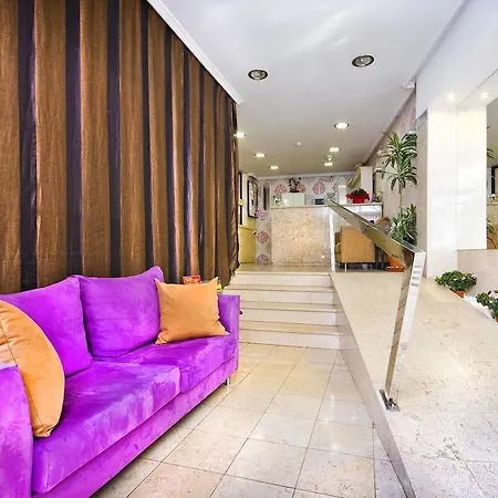 Bed and Breakfast Residencial Colombo