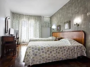 Residencial Colombo 3*
