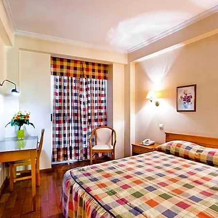 Residencial Colombo 3*