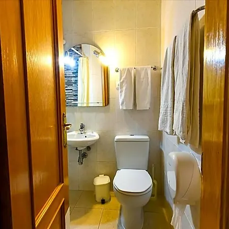 Bed & Breakfast Residencial Colombo