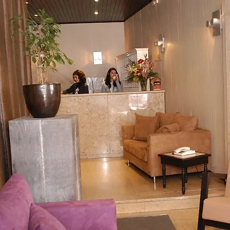 Bed and Breakfast Residencial Colombo Φουνκάλ