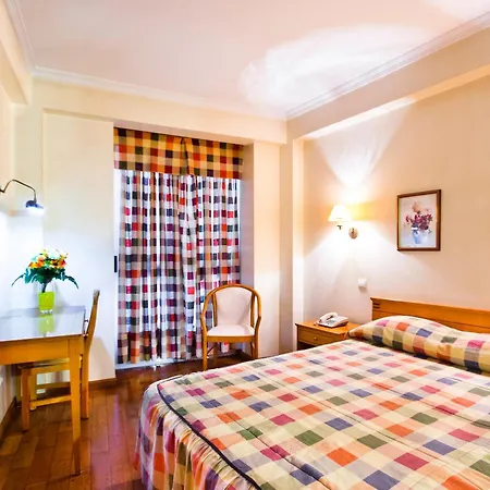 Residencial Colombo 3*