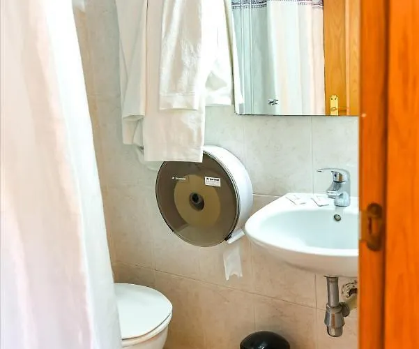 Residencial Colombo Oda ve Kahvaltı 3*