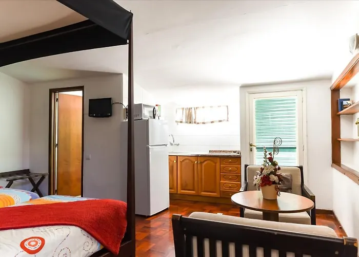 Residencial Colombo 3* Funchal